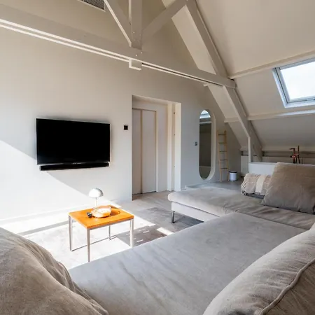 Couette-café Euphrosina Boutique Met Verwarmd Zwembad, Sauna, Vlakbij Het 4*