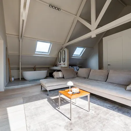 Euphrosina Boutique Met Verwarmd Zwembad, Sauna, Vlakbij Het 4* Ostende