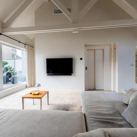 Euphrosina Boutique Met Verwarmd Zwembad, Sauna, Vlakbij Het 4* Oostende